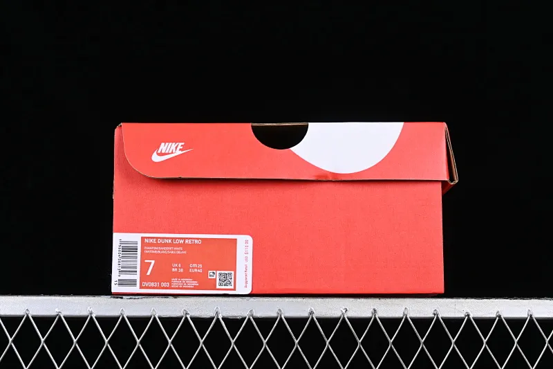 All categories Nk SB Dunk series Nk SB Dunk Low low-top sneakers Nk Dunk Low Retro "Sanddrift" white gold SB smashed backboard fashion casual sneakers DV0831-003